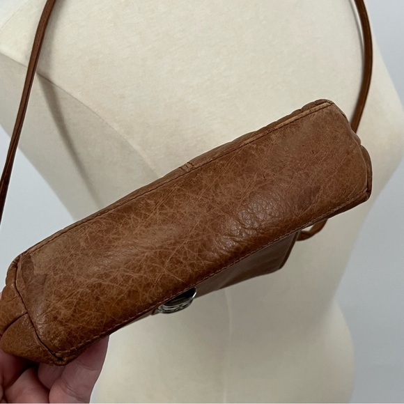 Fossil Crossbody Vintage Leather tan brown 0650 pebble silver flap zipper - Picture 6 of 13